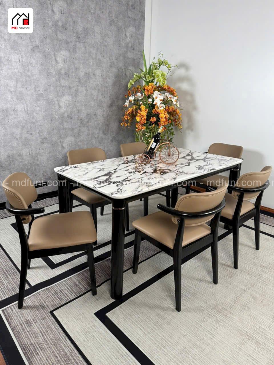 Bộ Bàn Ăn Nhập Khẩu Mặt Đá MDG-86#