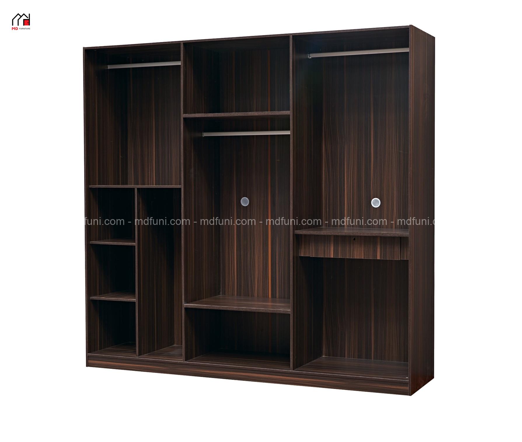 Bộ giường tủ bàn trang điểm đẹp nhập khẩu 2686# 5 Ket cau ben trong tu ao 6 canh mo