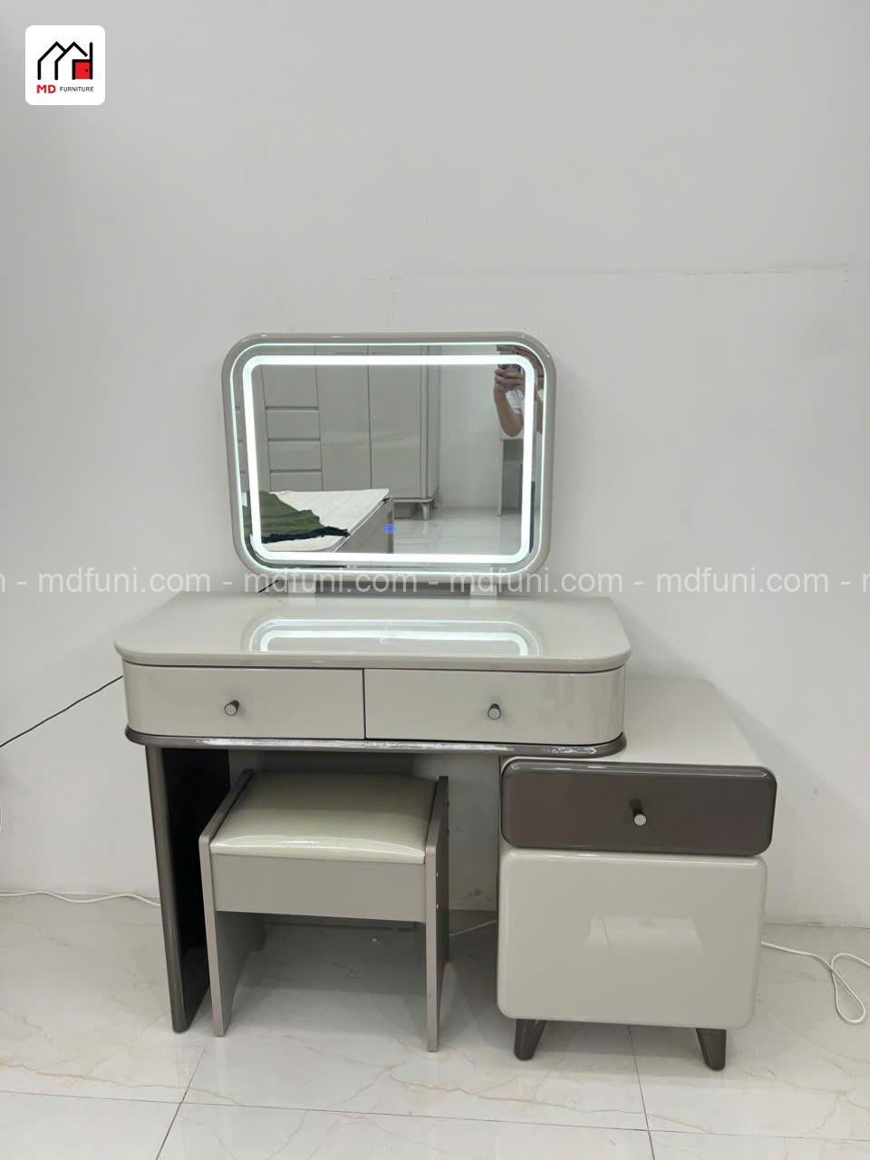 Combo Giường Tủ Nhập Khẩu MD-215#6C 12 Ban phan 215.1