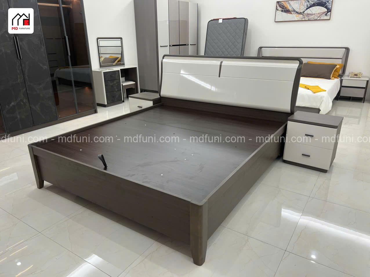 Bộ Giường Tủ Nhập Khẩu Hiện Đại Cao Cấp MD-9315# 9 z6979941187409 d8876ec4a23c5989c8104260fe568c5a