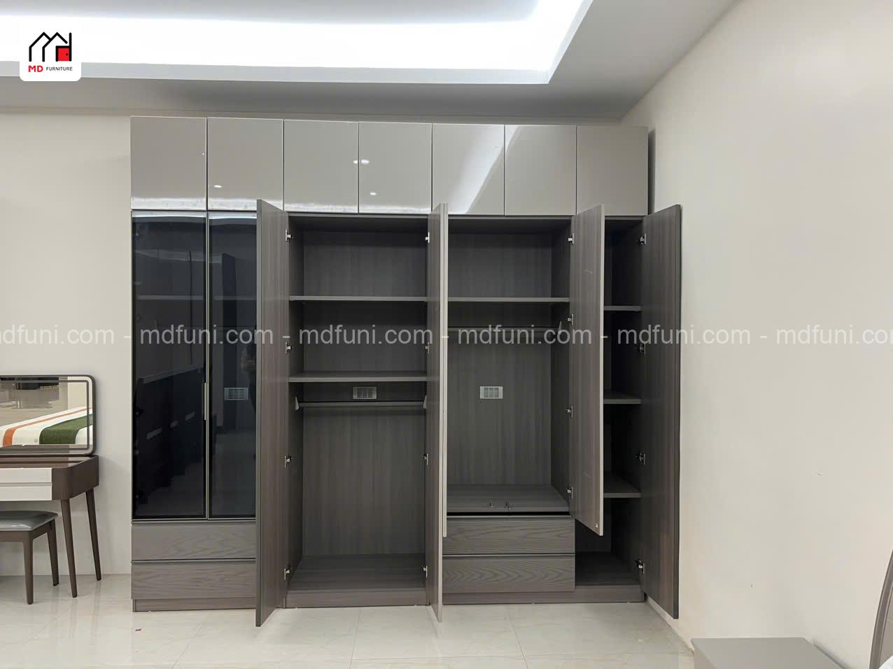 Bộ Giường Tủ Nhập Khẩu Hiện Đại MD-988# 19 Tủ Áo Nhập Khẩu MD-987#